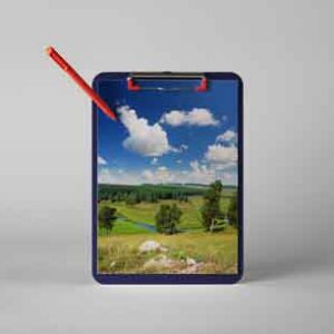 paper-clipboard-scene-mock-up-with-pen