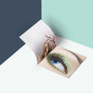 square-booklet-brochure-mock-up