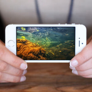 iphone-5s-hold-in-both-hand-mock-up