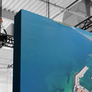 3d-blue-wall-mock-up