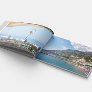 horizontal-middle-open-book-mockup